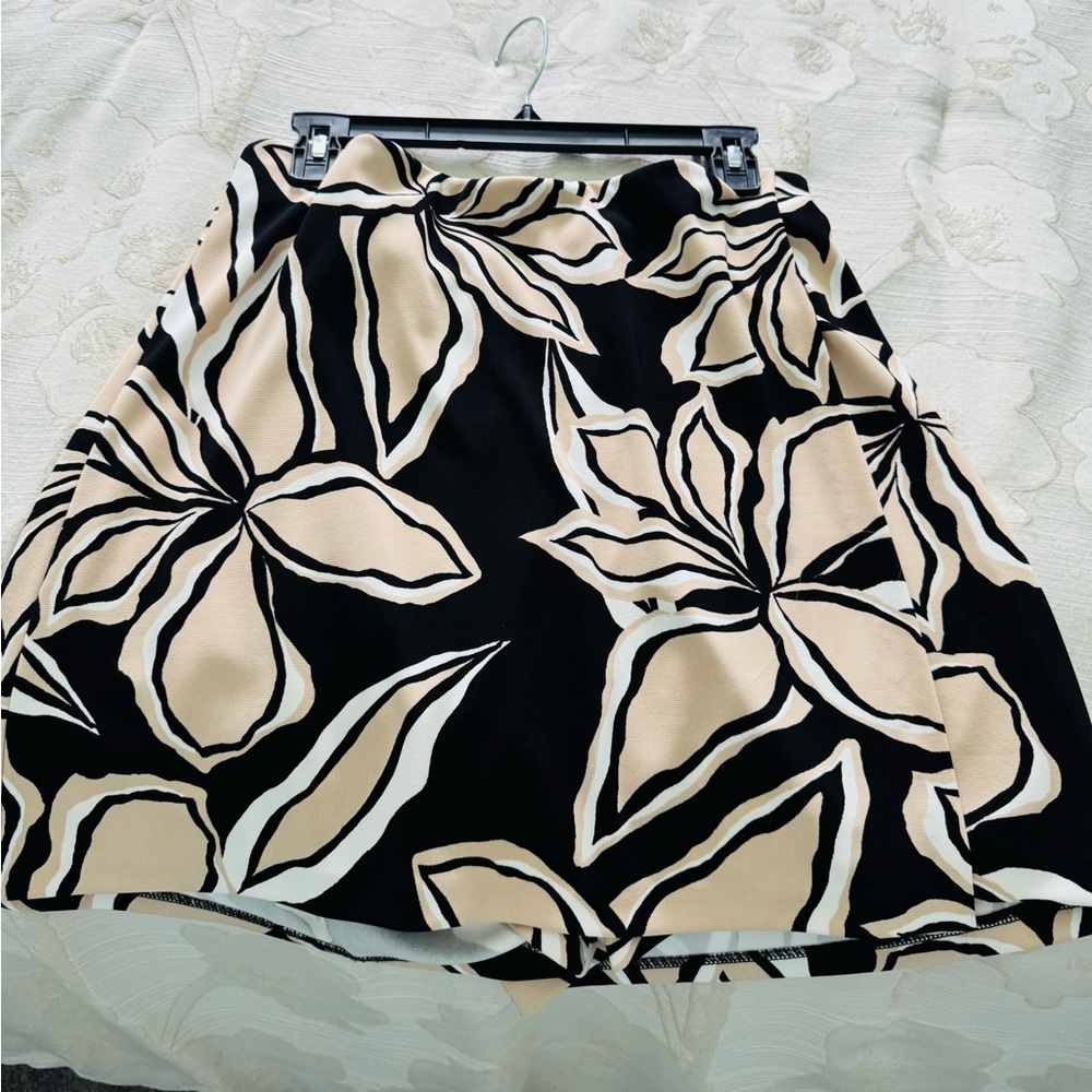 Boston Proper A-Line Mini Skort Black and White Resort Wear